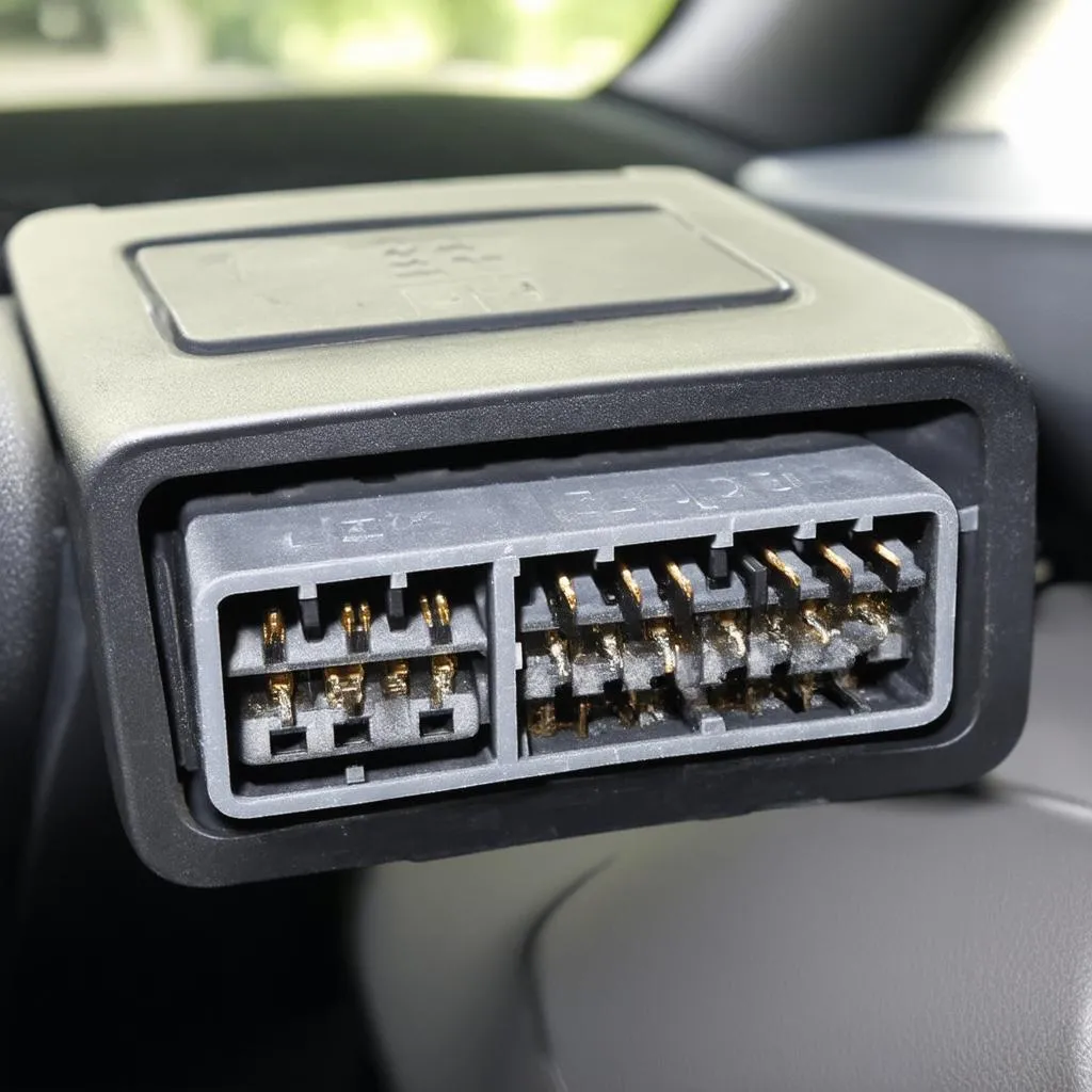 renault-koleos-obd-connecteur